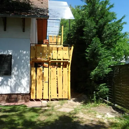 B In Strandnaehe Mit Terrasse Und Grill * Balatonföldvár